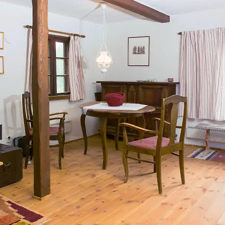 Koivulan Kartano 2* Lohja