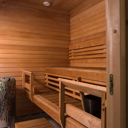 Koivulan Kartano Bed and Breakfast