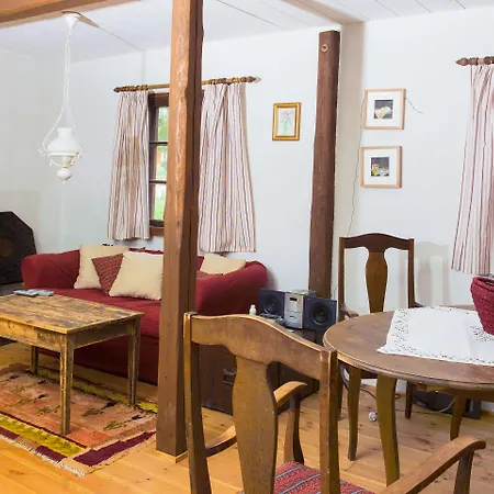 Koivulan Kartano 2* Lohja