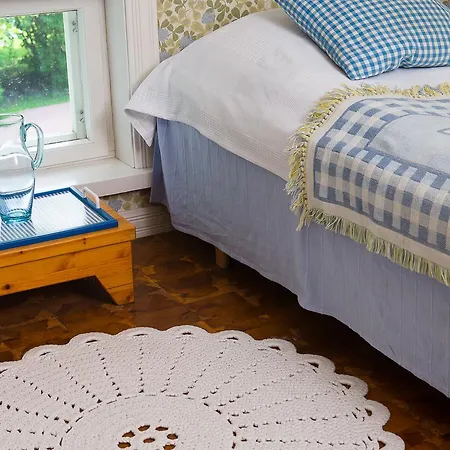 Bed and Breakfast Koivulan Kartano 2*