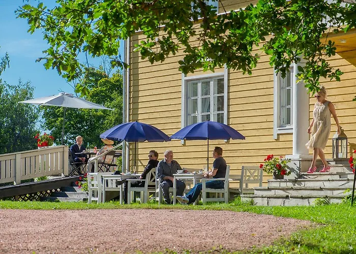 Koivulan Kartano 2* Lohja